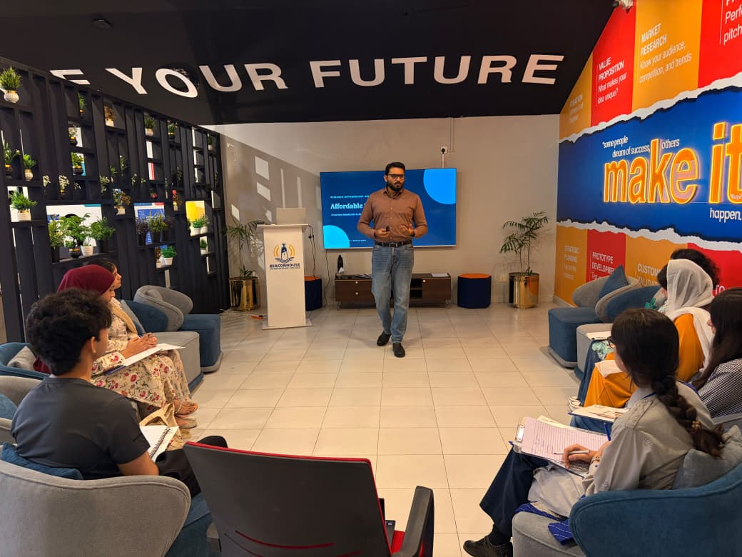 BIC Foundry Hosted Research Methodology Workshop for A-Level Students